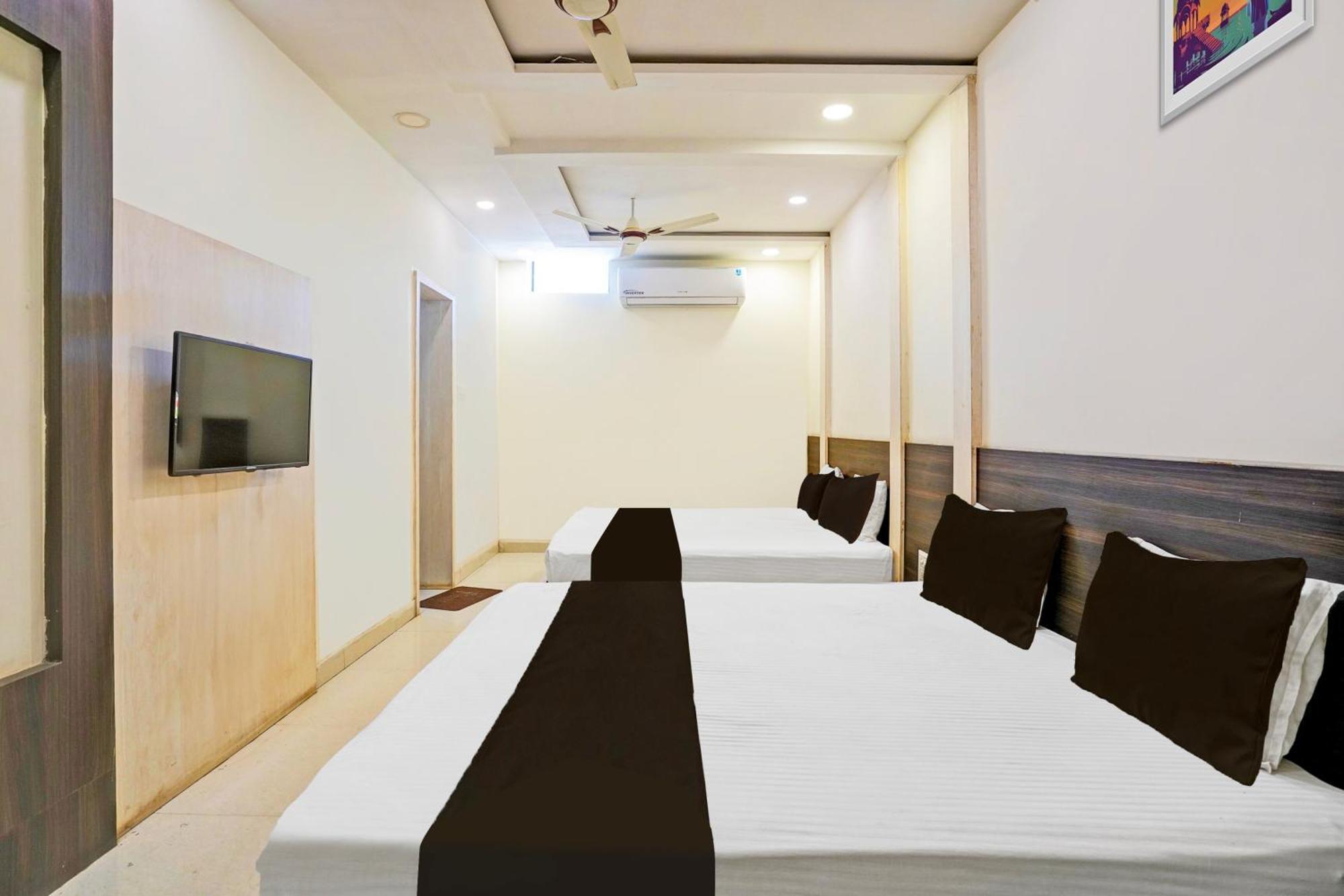 Super Hotel O Shri Shiva Palace Rāipur Extérieur photo