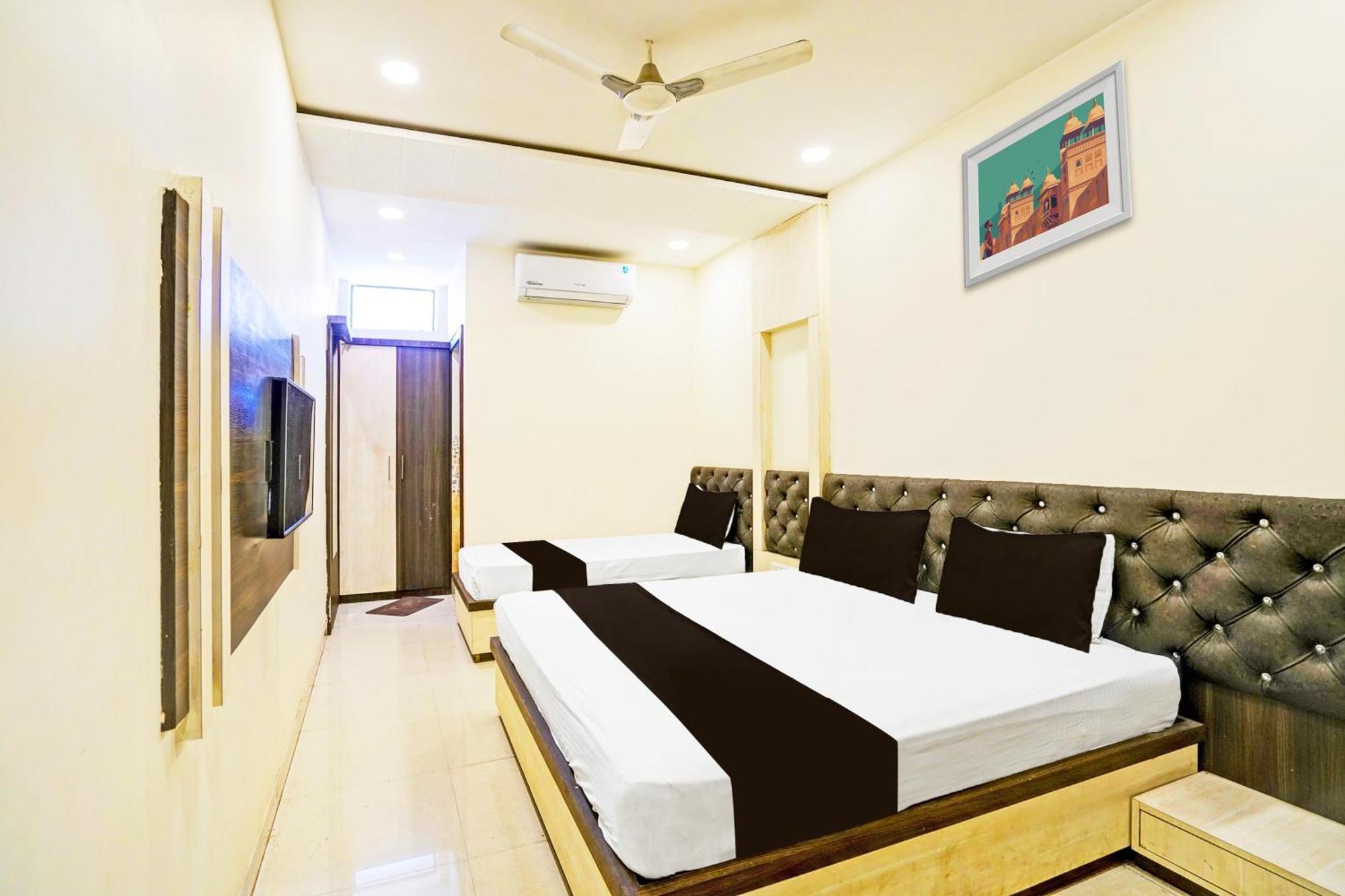 Super Hotel O Shri Shiva Palace Rāipur Extérieur photo