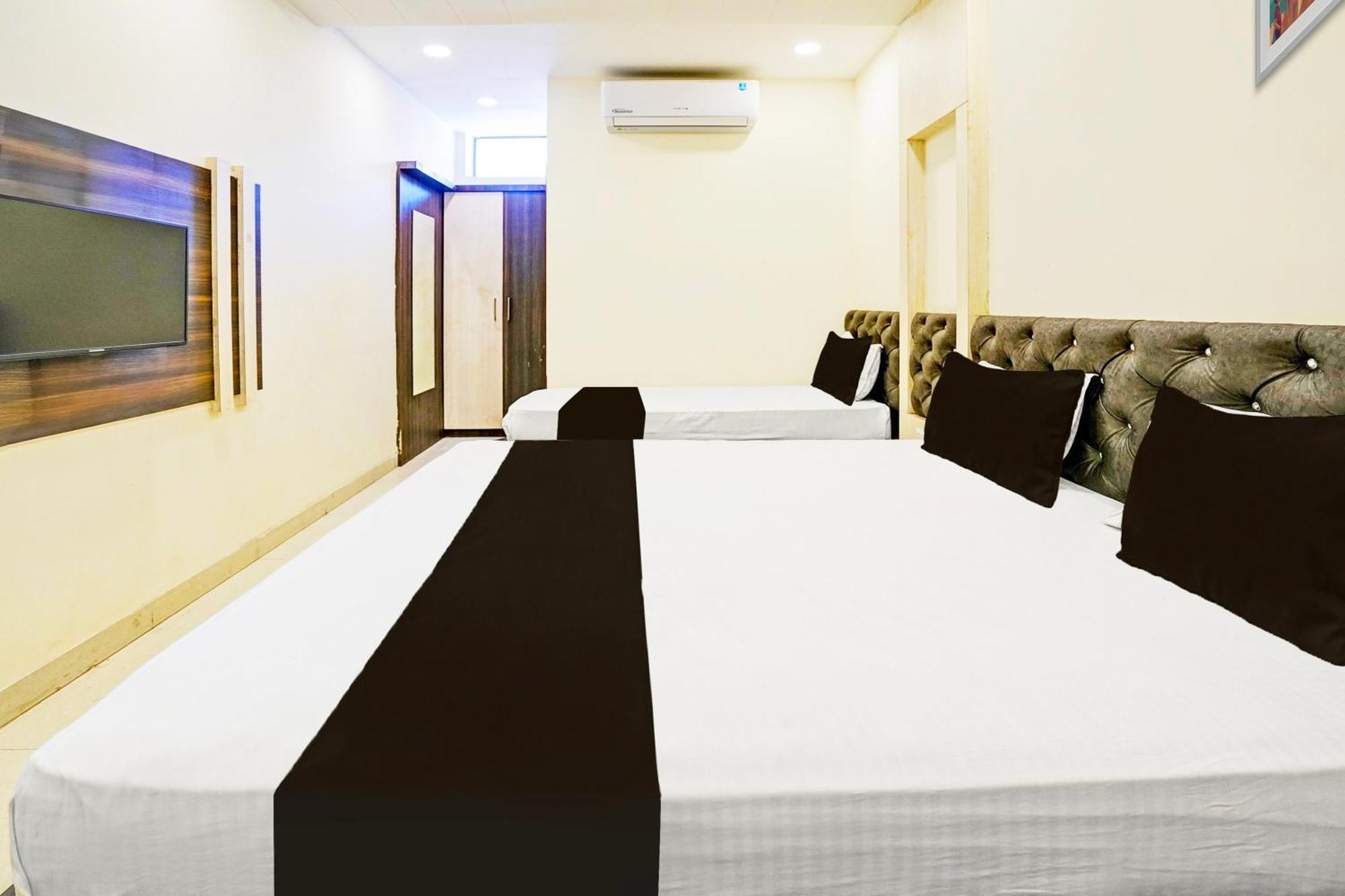 Super Hotel O Shri Shiva Palace Rāipur Extérieur photo