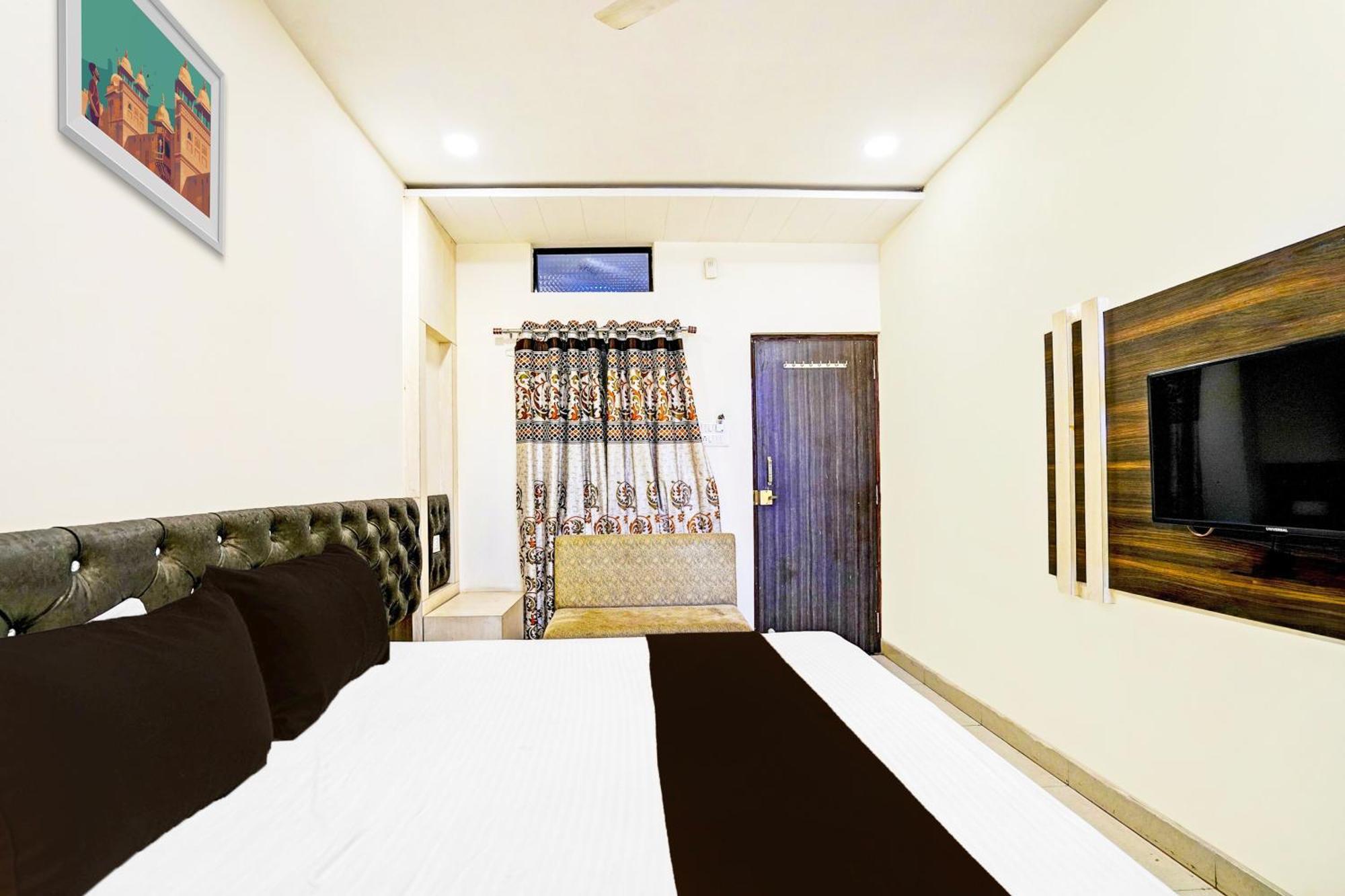 Super Hotel O Shri Shiva Palace Rāipur Extérieur photo